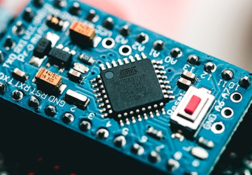 芯片與PCB之間是什么關(guān)系？它們會有怎樣的發(fā)展呢？